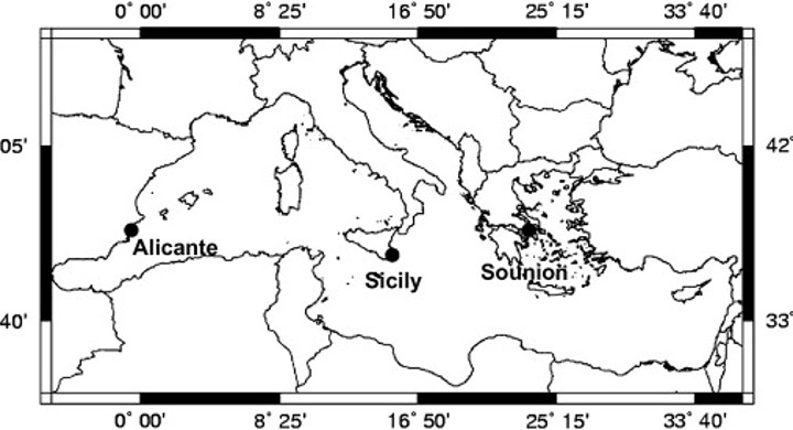Fish Farming Impact on Sediments and Macrofauna Associated With Seagrass Meadows In the Mediterranean
